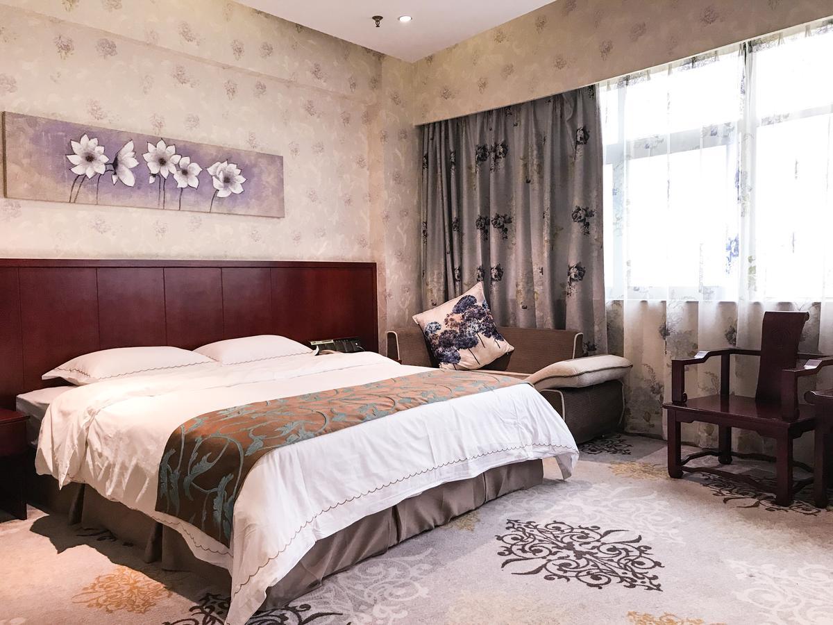 Guangxi Golden Holiday Hotel Nanning Exterior foto